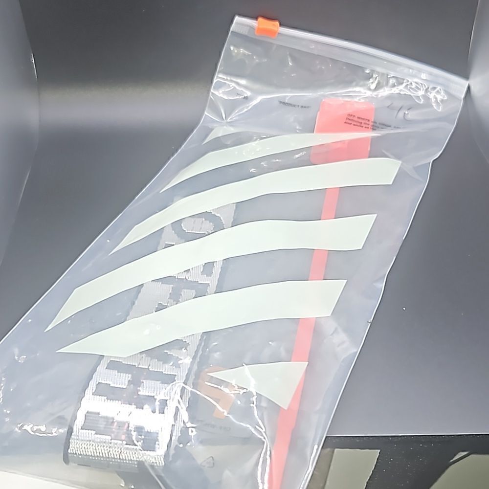 Off - White Key Chain - Picture 3 of 3
